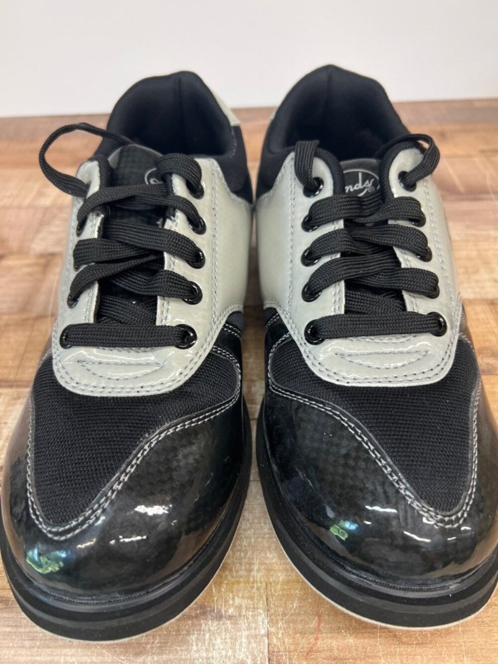 TS Linds Justin Men's Bowling Shoes Size 8.5 M Black Gray White Lace Up Open Box